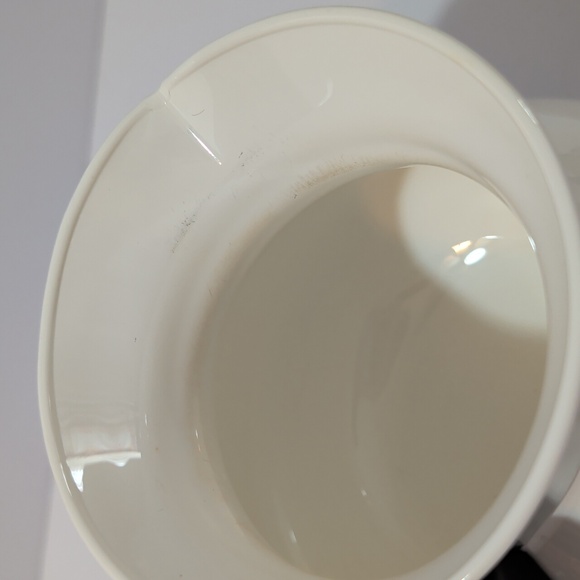 Vintage Corningware White Coffee Tea Pot with Blue Floral Design 6 Cup - Picture 11 of 12